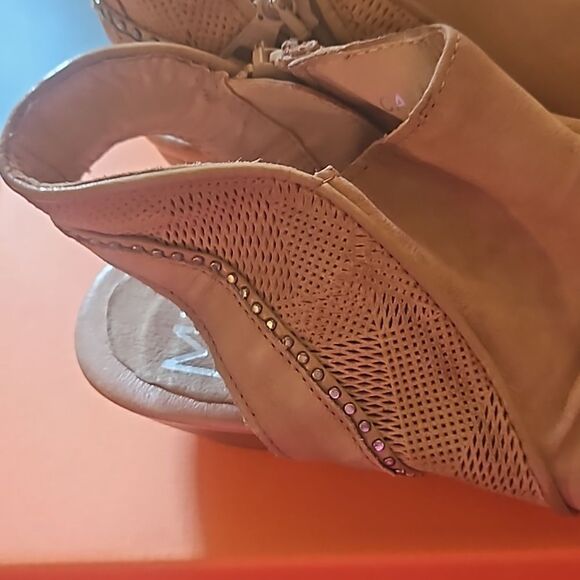 MIZ Mooz New York City Cailey 38 W Sand - Picture 3 of 7